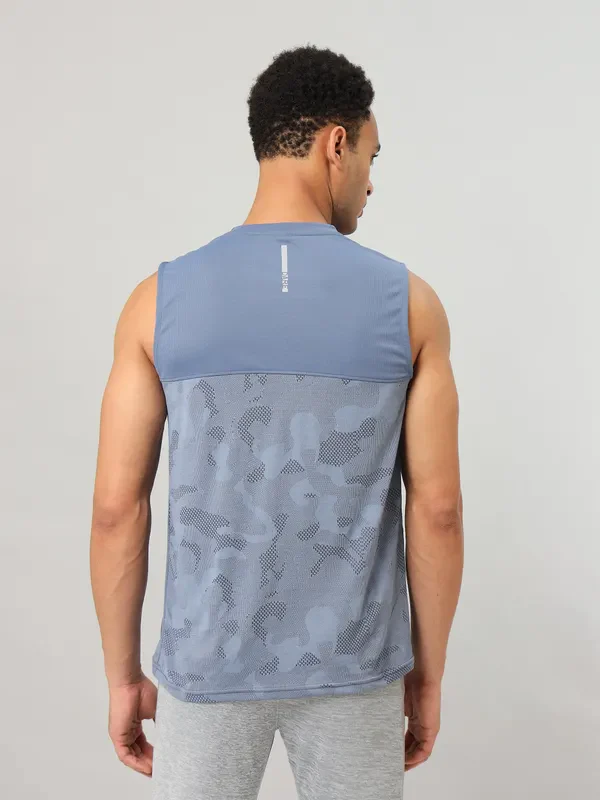 Men Jacquard Slim Fit Crew Neck Innerwear Vest with VENTMESH - Image 3