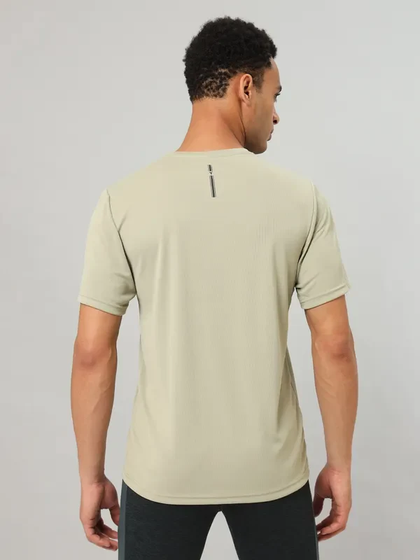 Men Printed Slim Fit Crew Neck T-shirt with TECHNO COOL+ - Image 3