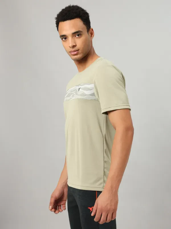 Men Printed Slim Fit Crew Neck T-shirt with TECHNO COOL+ - Image 4