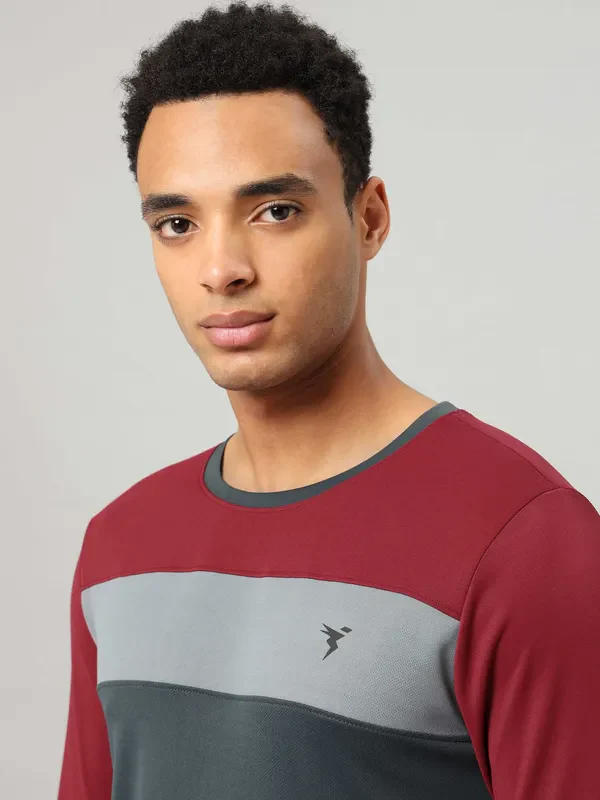 Men Colorblock Slim Fit Crew Neck T-shirt with MATPIQ - Image 6