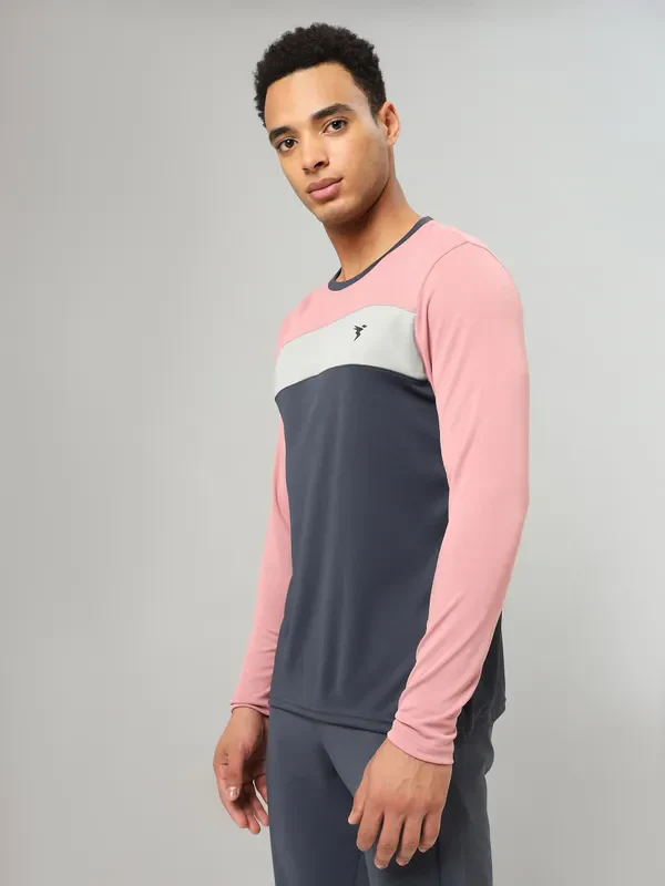 Men Colorblock Slim Fit Crew Neck T-shirt with MATPIQ - Image 3