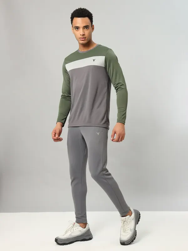Men Colorblock Slim Fit Crew Neck T-shirt with MATPIQ - Image 8