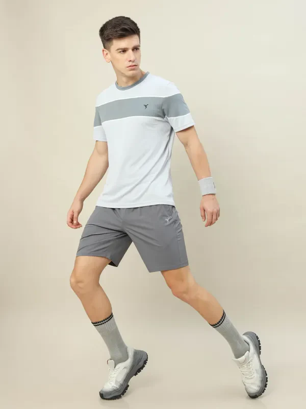 Men Colorblock Slim Fit Crew Neck T-shirt with TECHNO COOL+ - Image 2