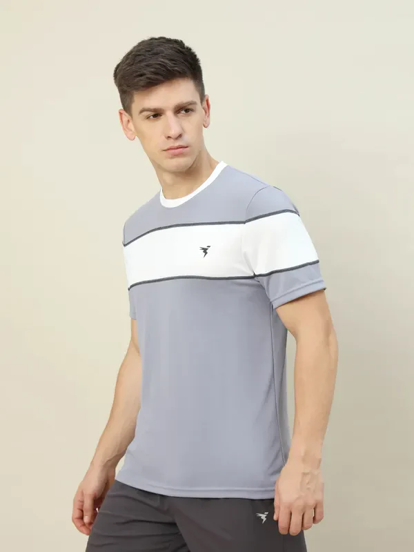 Men Colorblock Slim Fit Crew Neck T-shirt with TECHNO COOL+ - Image 4