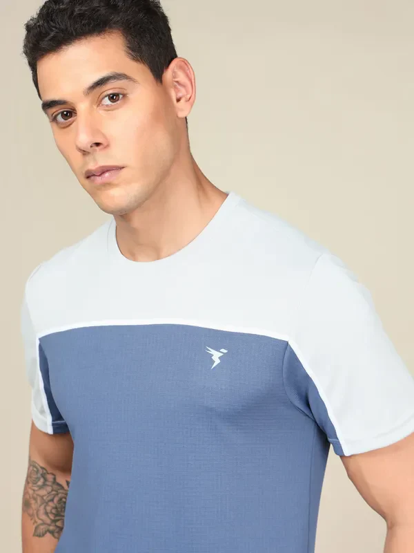 Men Colorblock Slim Fit Crew Neck T-shirt with TECHNO COOL+ - Image 6