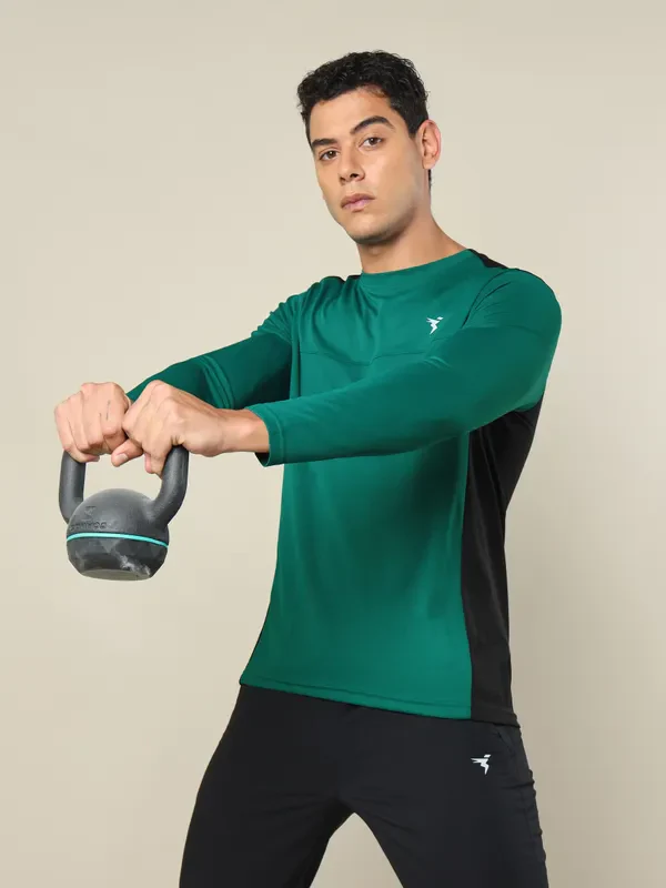 Men Colorblock Slim Fit Crew Neck T-shirt with TECHNO COOL+ - Image 2