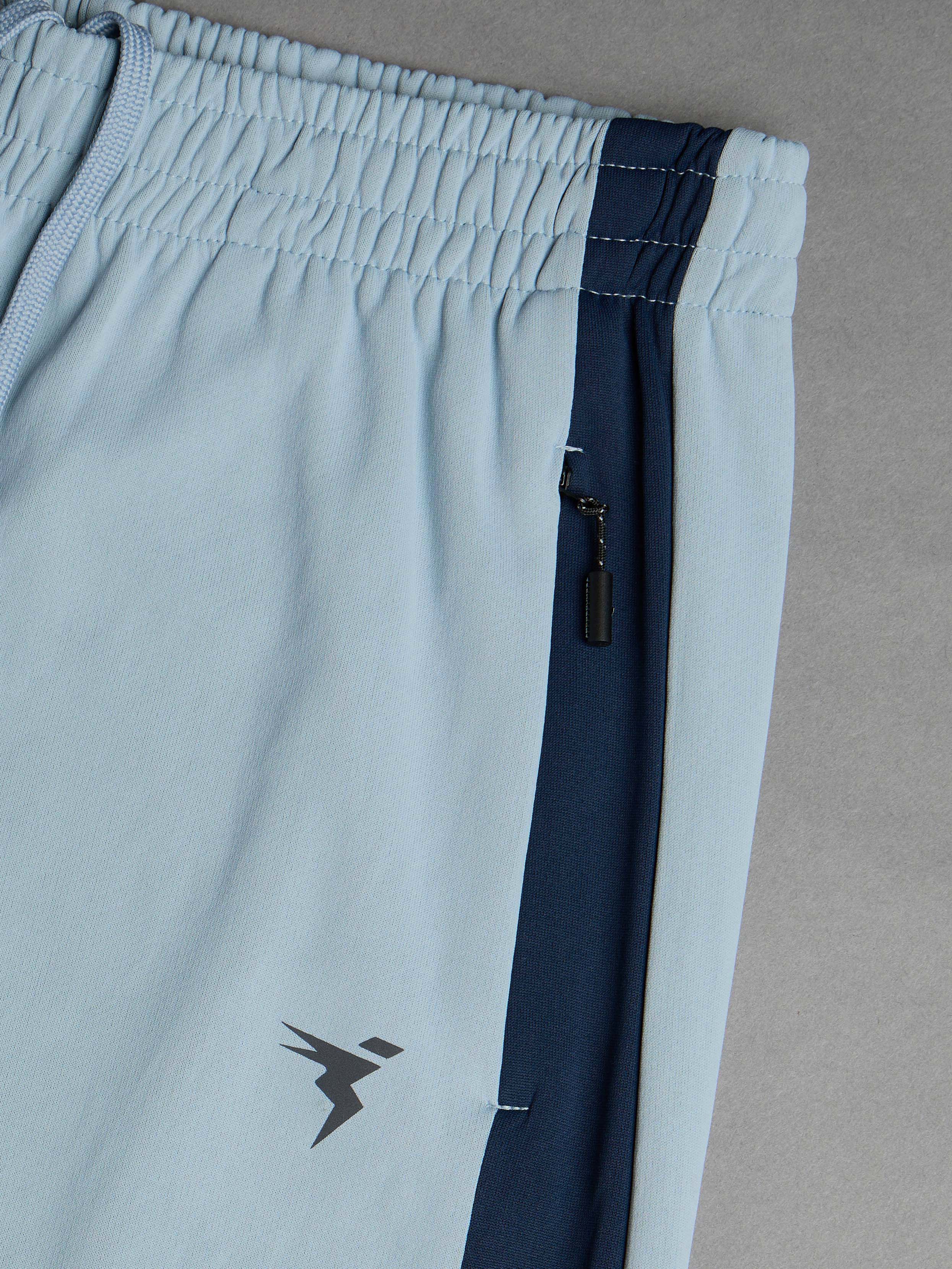 Men Solid Slim Fit Trackpants with TECHNO DRY - Image 8