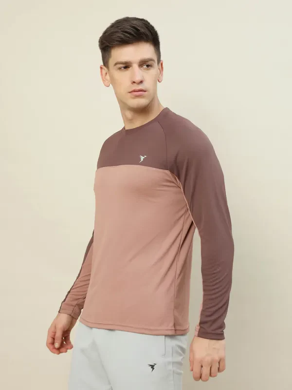 Men Colorblock Slim Fit Crew Neck T-shirt with TECHNO COOL+ - Image 3