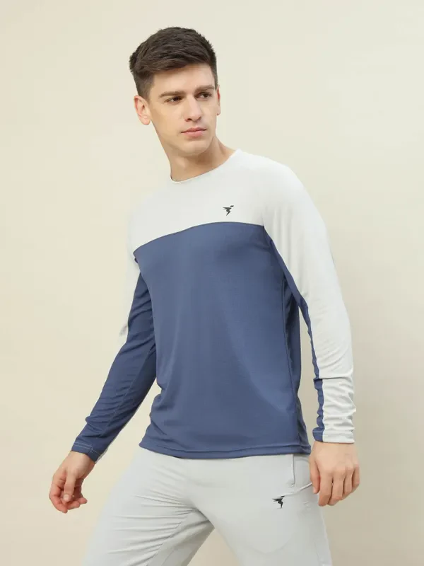 Men Colorblock Slim Fit Crew Neck T-shirt with TECHNO COOL+ - Image 4