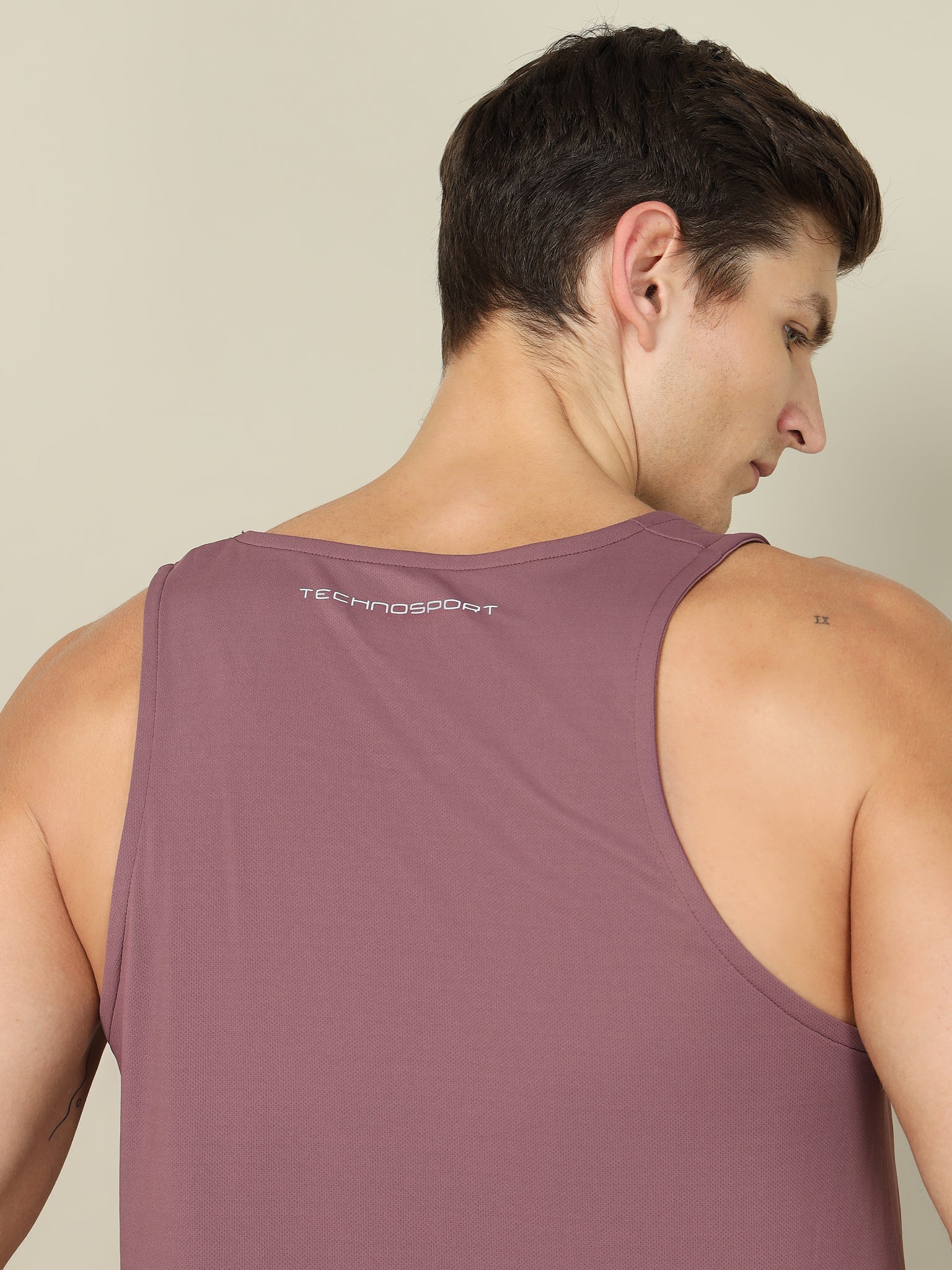 Men Melange Slim Fit Scoop Neck Innerwear Vest with TECHNO COOL+ - Image 8