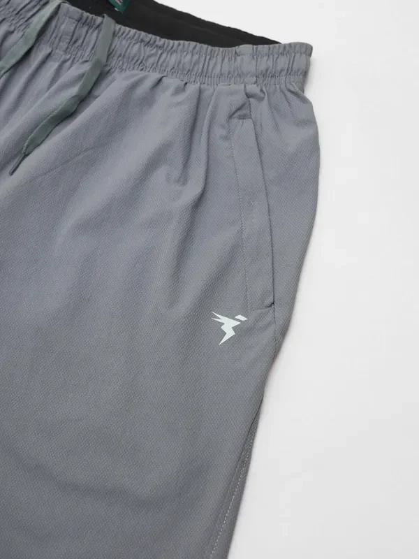 Men Solid Relax Fit Shorts with TECHNOLITE - Image 10