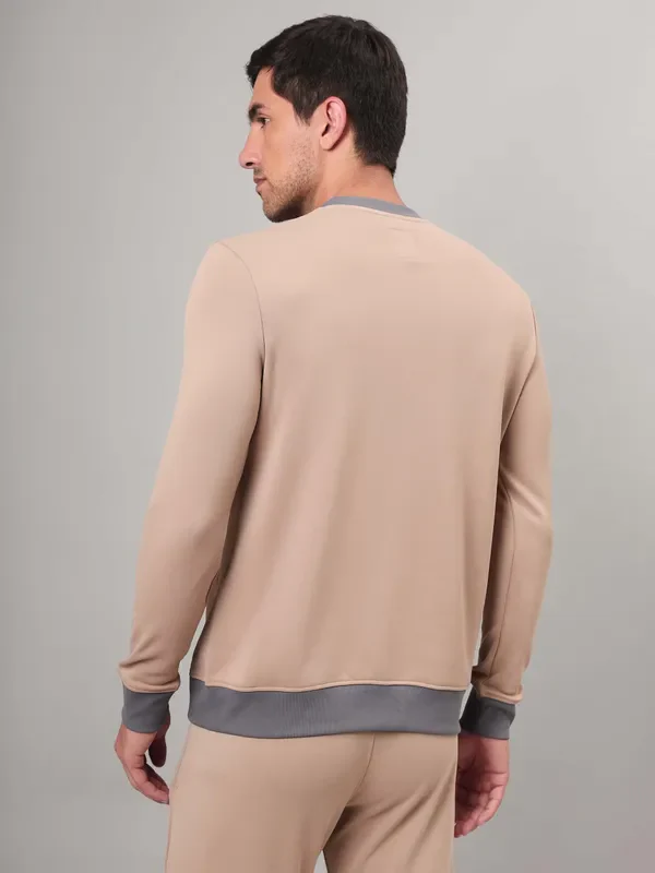 Men Printed Slim Fit Crew Neck Sweatshirt with TECHNO WARM+ - Image 3