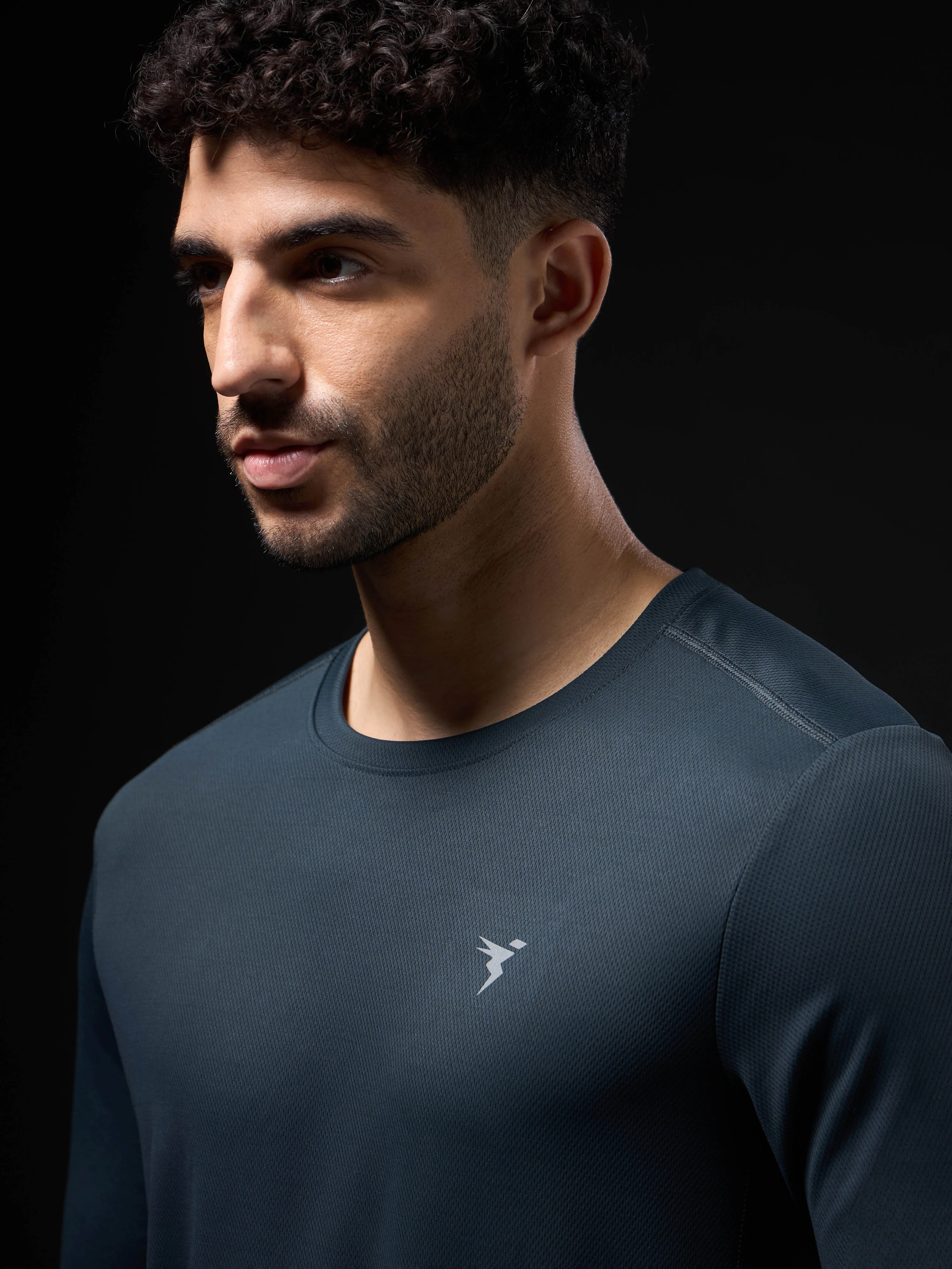 Men Solid Slim Fit Crew Neck T-shirt with TECHNO COOL+ - Image 6