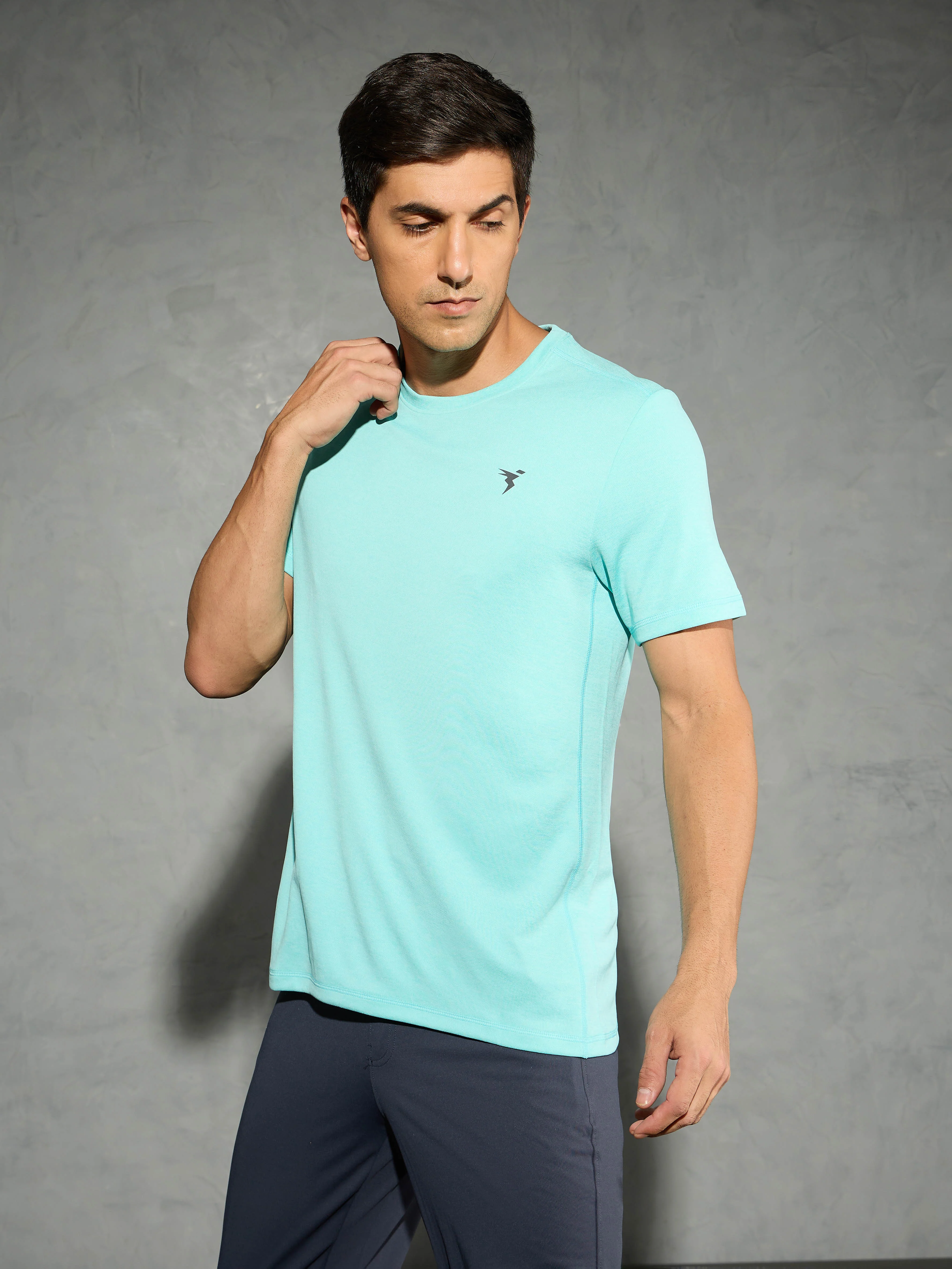 Men Solid Slim Fit Crew Neck T-shirt with DOUBLE COOL - Image 4