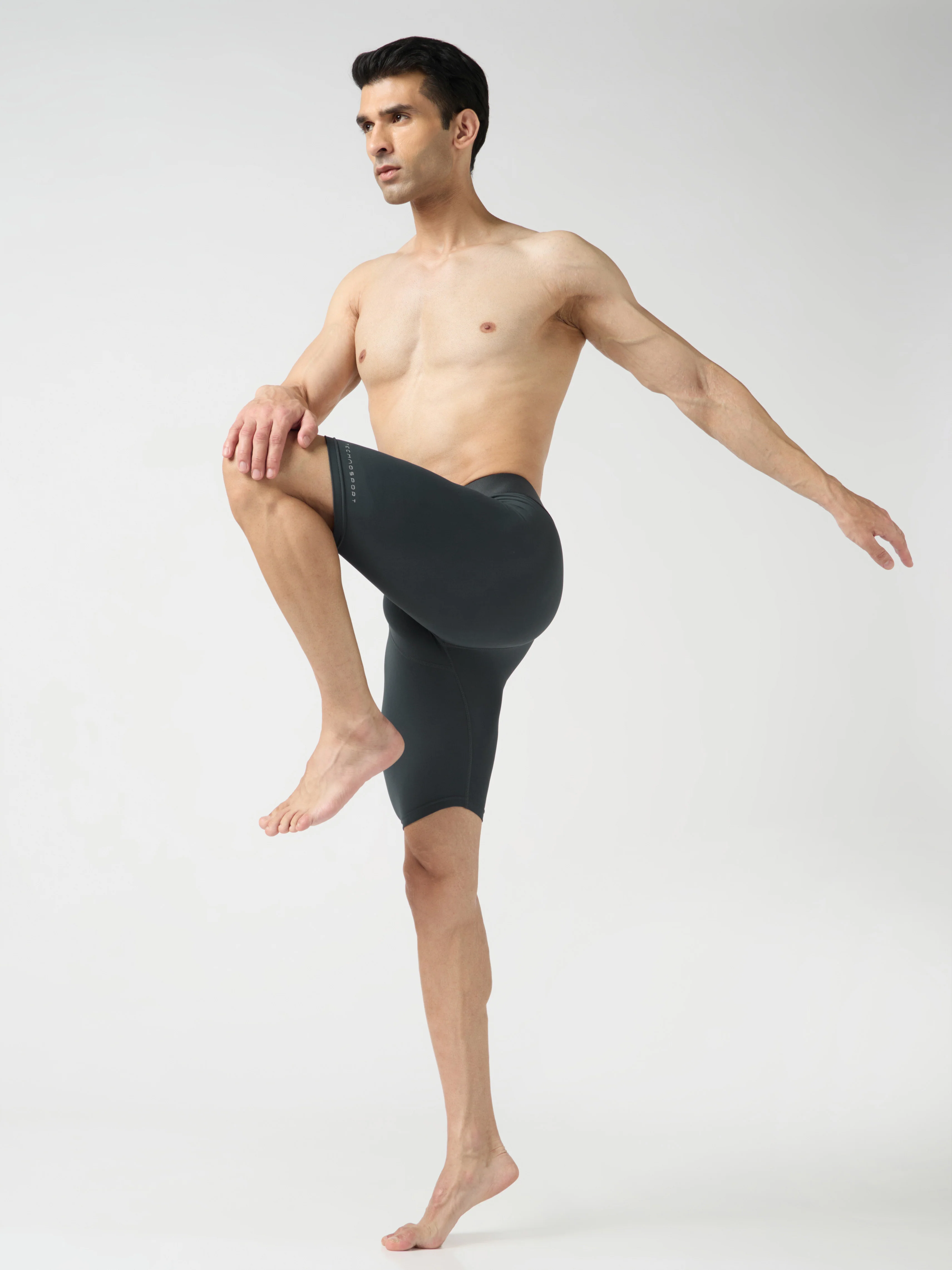 Men Solid Slim Fit Compression Tights with ELASTO LITE - Image 5