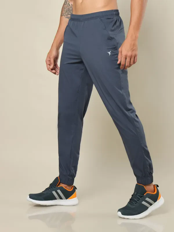 Men Solid Relax Fit Joggers with TECHNOLITE - Image 8