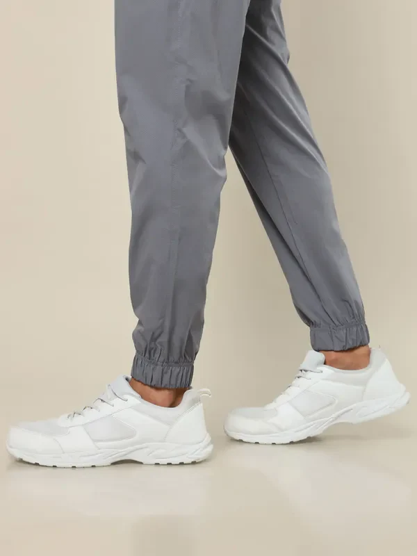 Men Solid Relax Fit Joggers with TECHNOLITE - Image 8