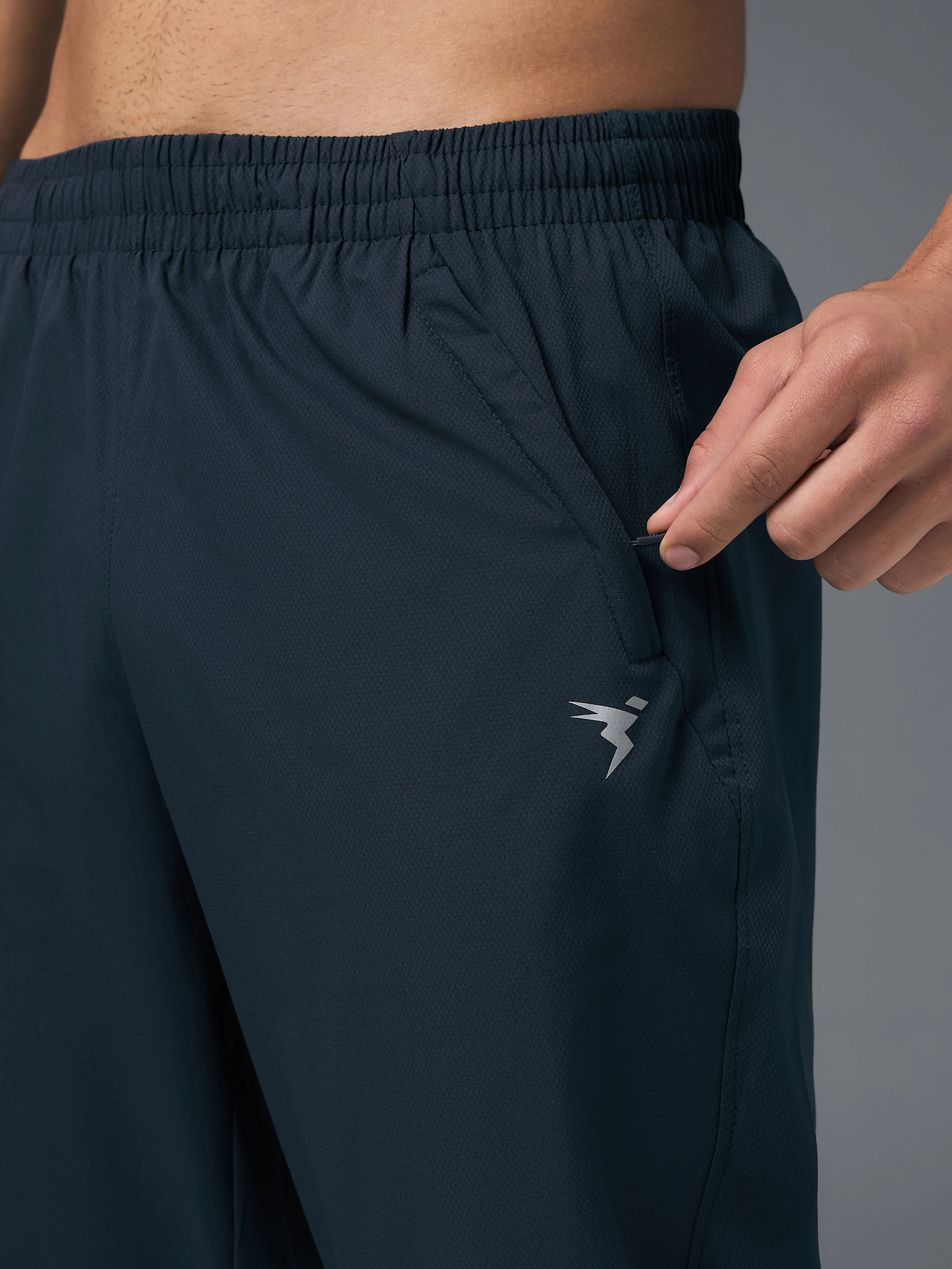 Men Solid Relax Fit Joggers with TECHNOLITE - Image 6