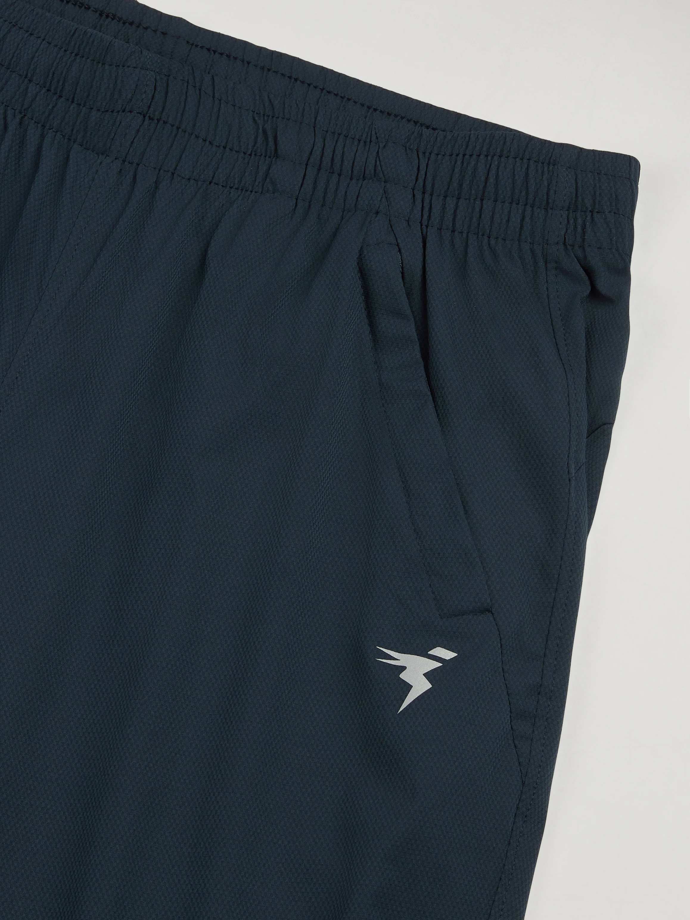Men Solid Relax Fit Joggers with TECHNOLITE - Image 7