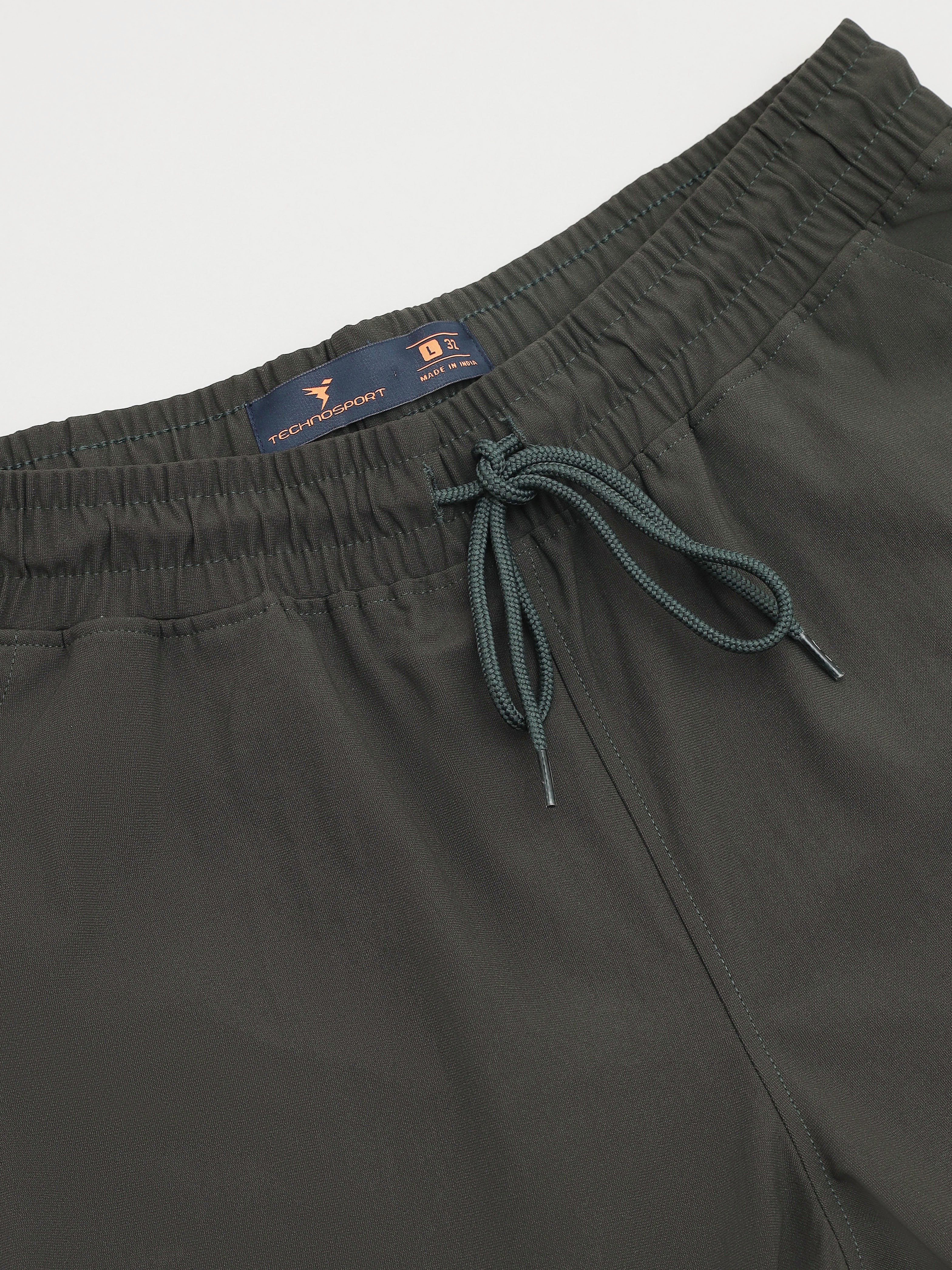 Men Solid Relax Fit Cargo Trackpants with DURACOOL+ - Image 7