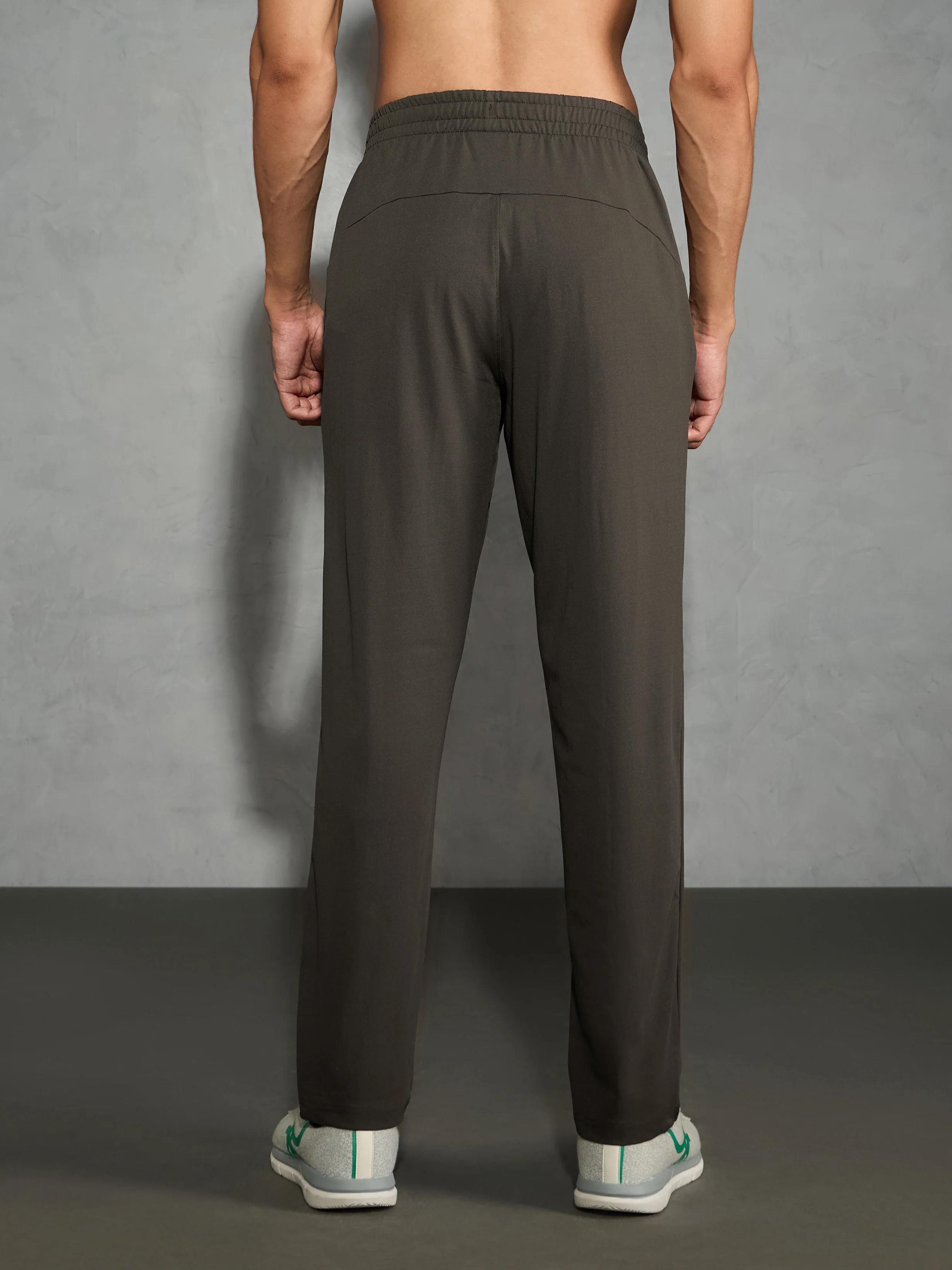 Men Solid Relax Fit Trackpants with ELASTO PLUS - Image 3