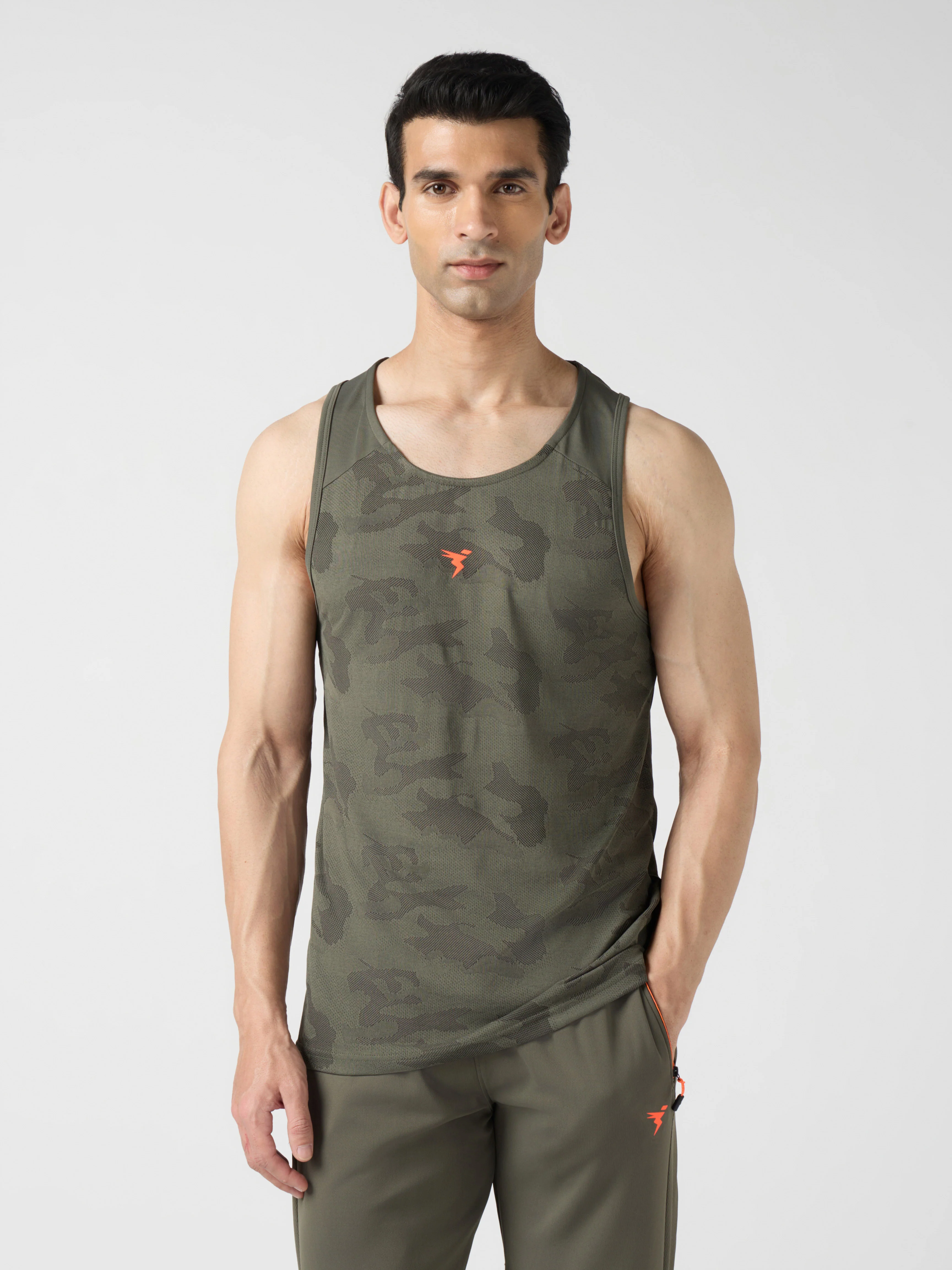 Men Colorblock Slim Fit Crew Neck Innerwear Vest with VENTMESH - Image 3