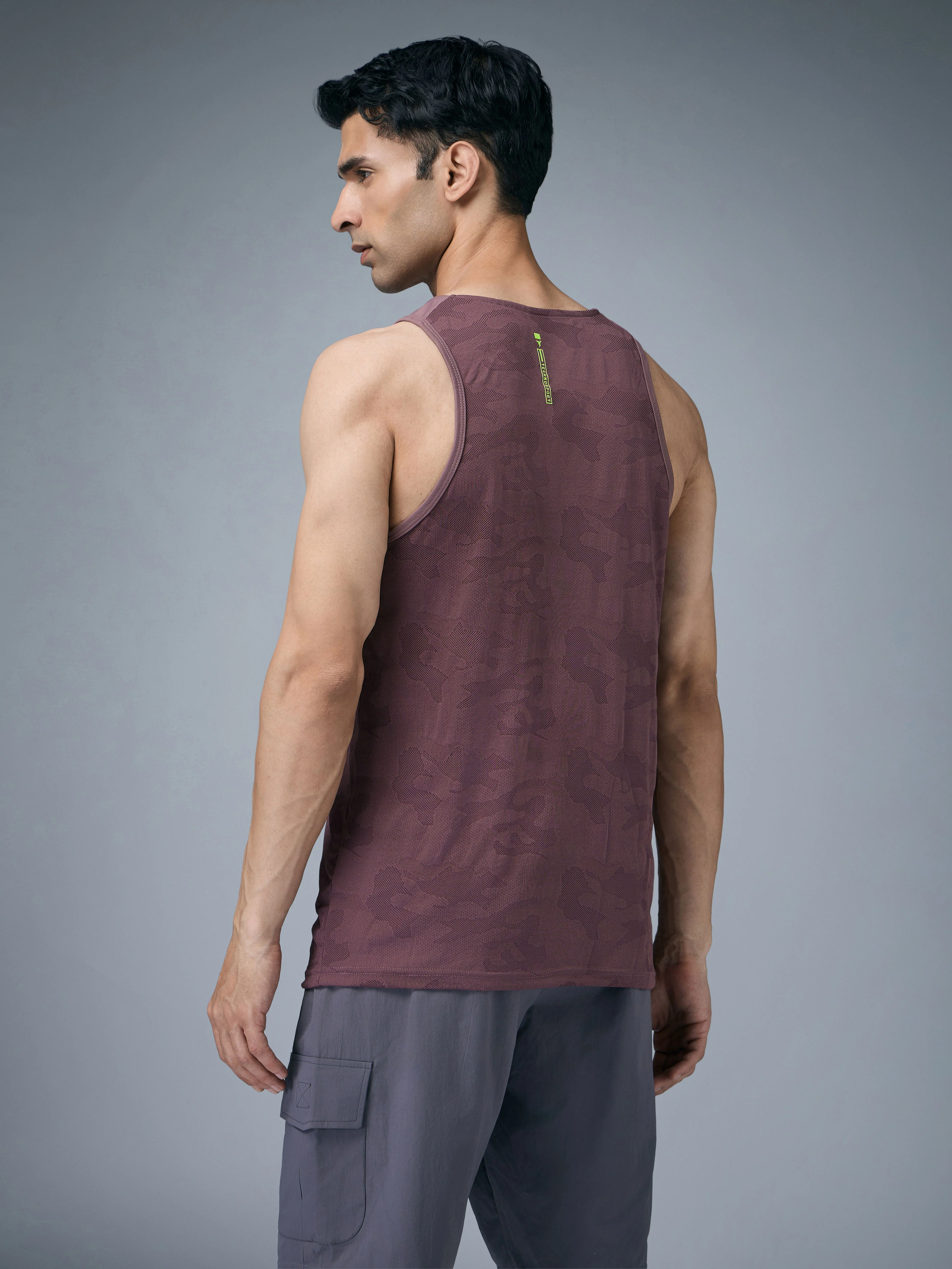 Men Colorblock Slim Fit Crew Neck Innerwear Vest with VENTMESH - Image 2