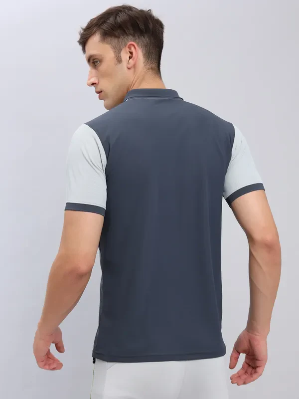 Men Colorblock Slim Fit Polo T-shirt with MATPIQ - Image 4