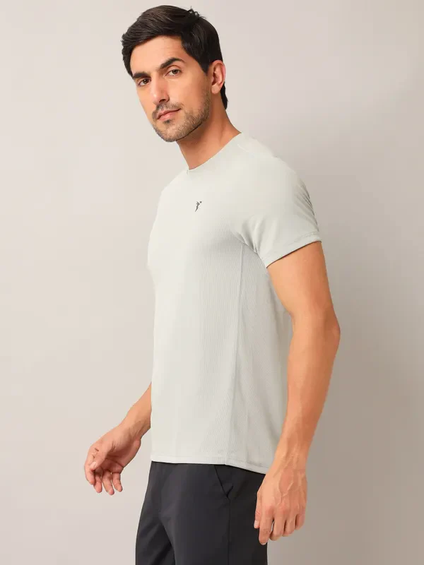 Men Solid Slim Fit Crew Neck T-shirt with TECHNO COOL+ - Image 4