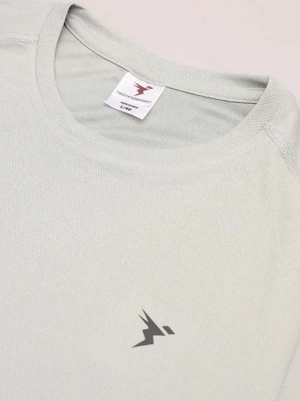 Men Solid Slim Fit Crew Neck T-shirt with TECHNO COOL+ - Image 8