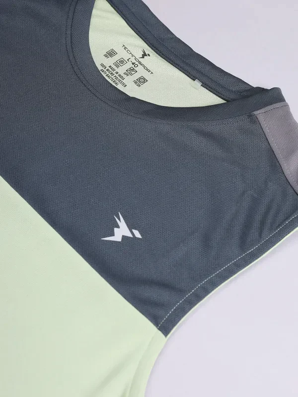 Men Colorblock Slim Fit Crew Neck Innerwear Vest with TECHNO COOL+ - Image 8