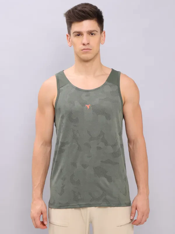 Men Colorblock Slim Fit Crew Neck Innerwear Vest with VENTMESH - Image 3