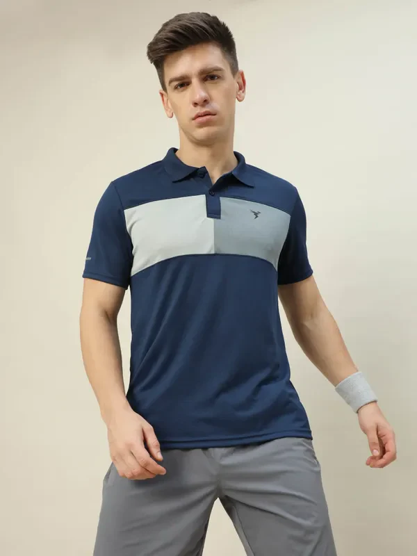 Men Colorblock Slim Fit Polo T-shirt with TECHNO COOL+