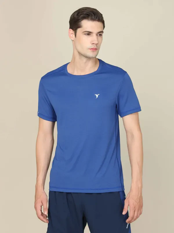 Men Solid Slim Fit Crew Neck T-shirt with TECHNO COOL+ - Image 3