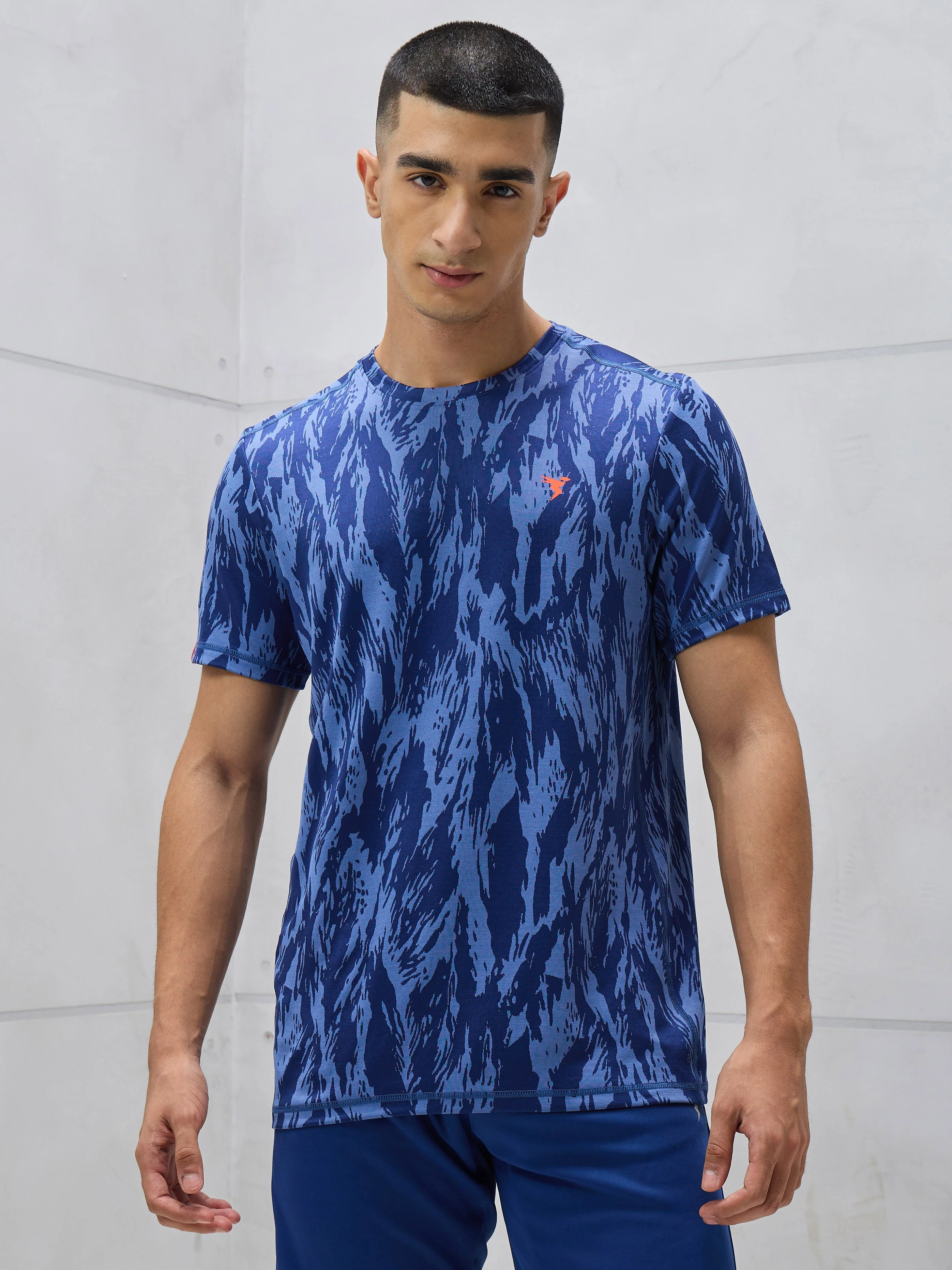 Men Jacquard Slim Fit Crew Neck T-shirt with DOUBLE COOL - Image 3