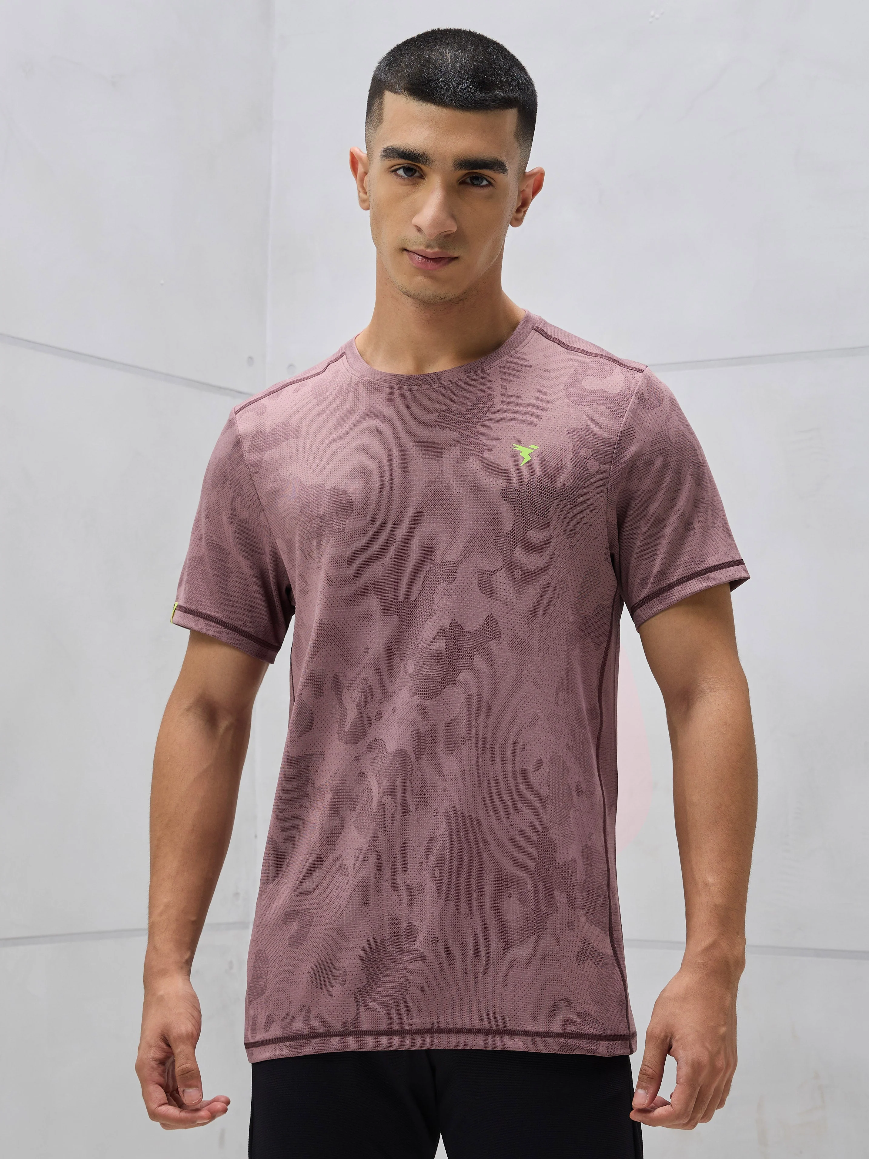 Men Jacquard Slim Fit Crew Neck T-shirt with DOUBLE COOL - Image 3