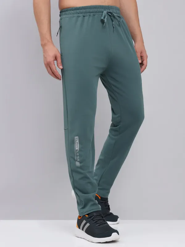 Men Solid Slim Fit Trackpants with ELASTO PLUS