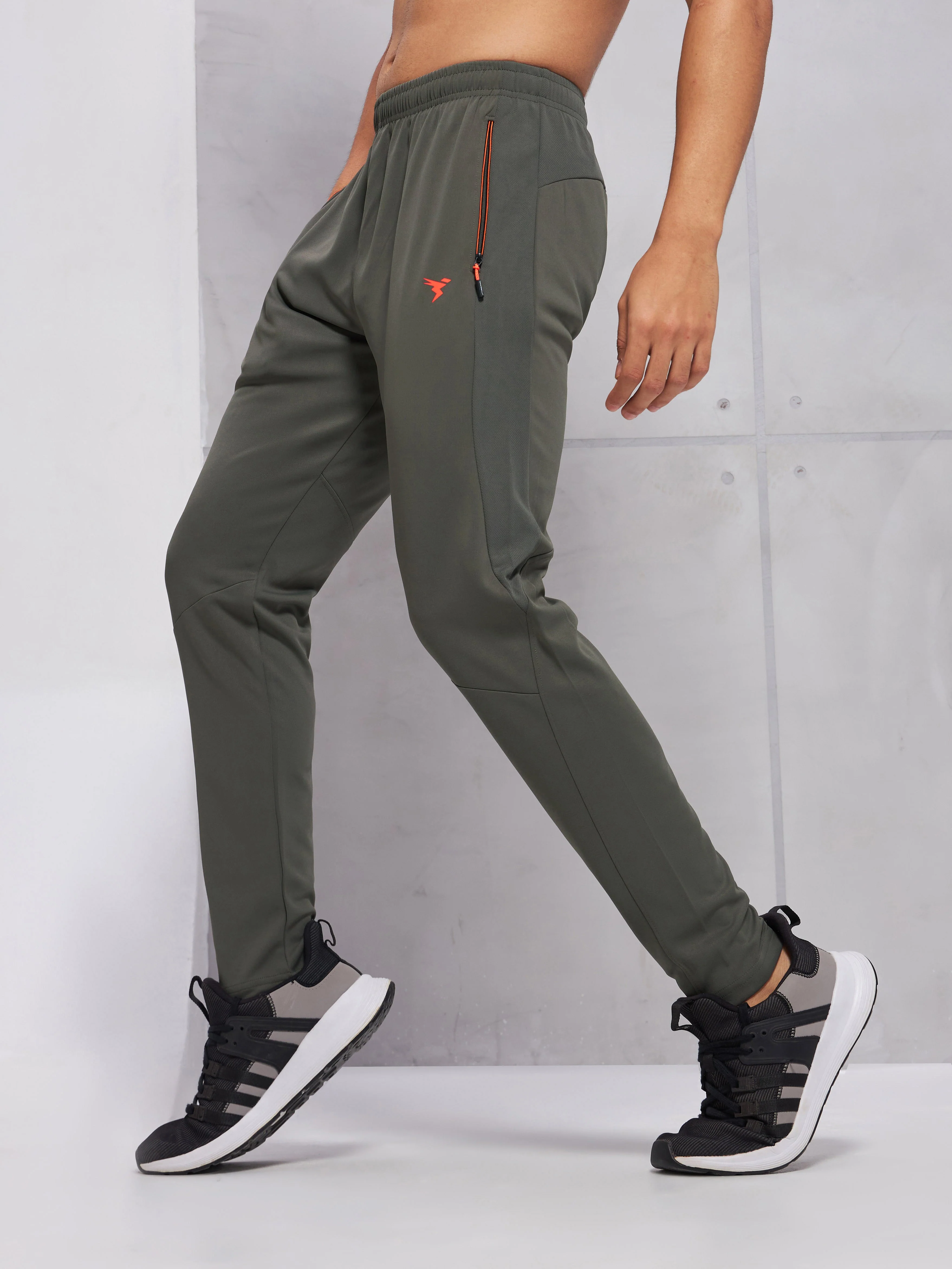 Men Solid Slim Fit Trackpants with TECHNO DRY - Image 3