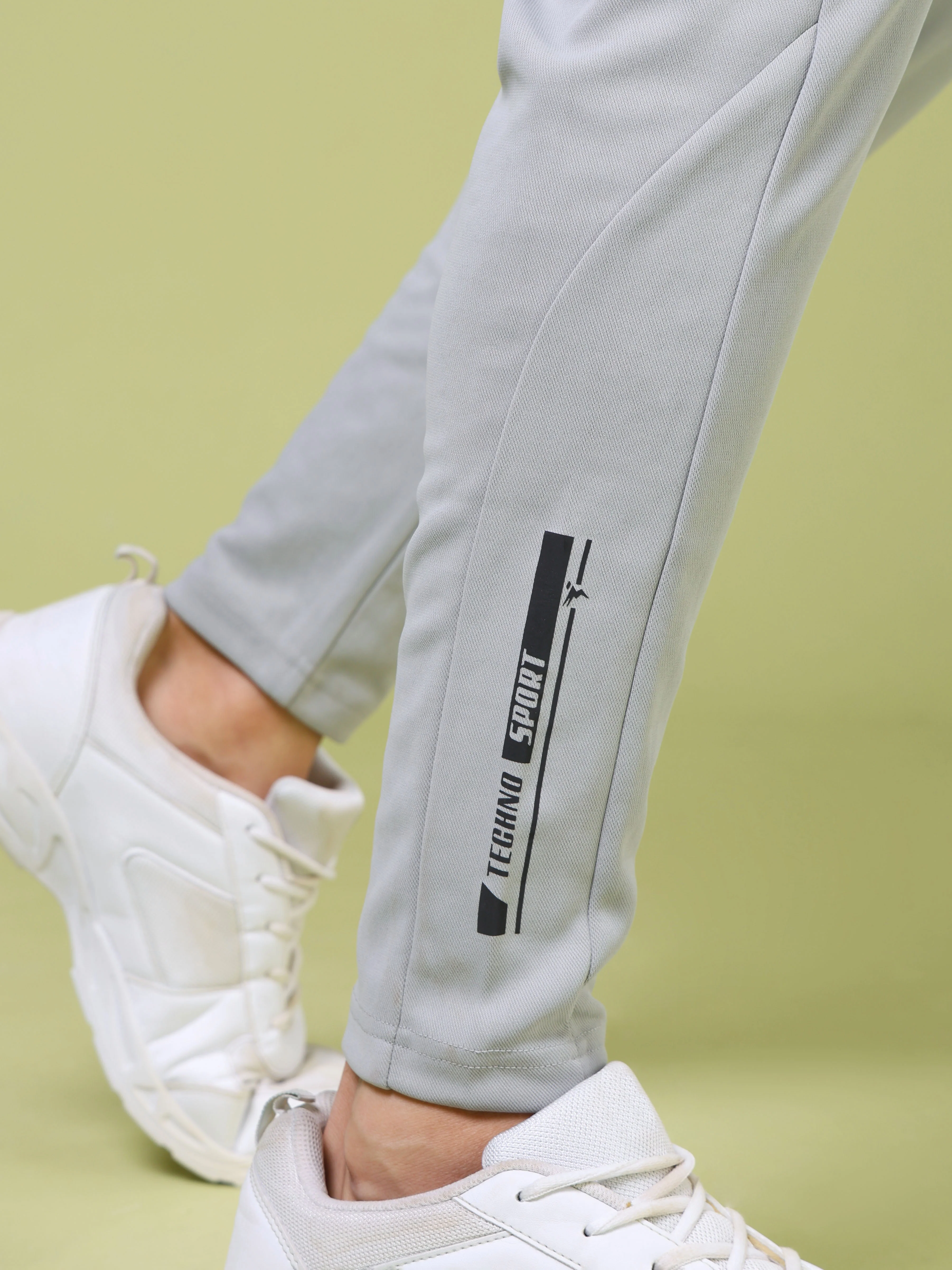 Men Solid Slim Fit Trackpants with ELASTO PLUS - Image 5