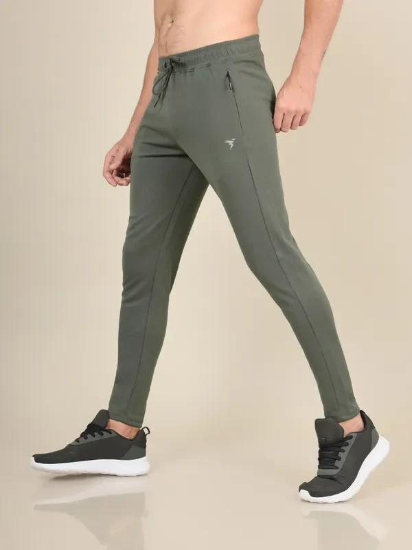 Men Solid Slim Fit Trackpants with ELASTO PLUS - Image 4