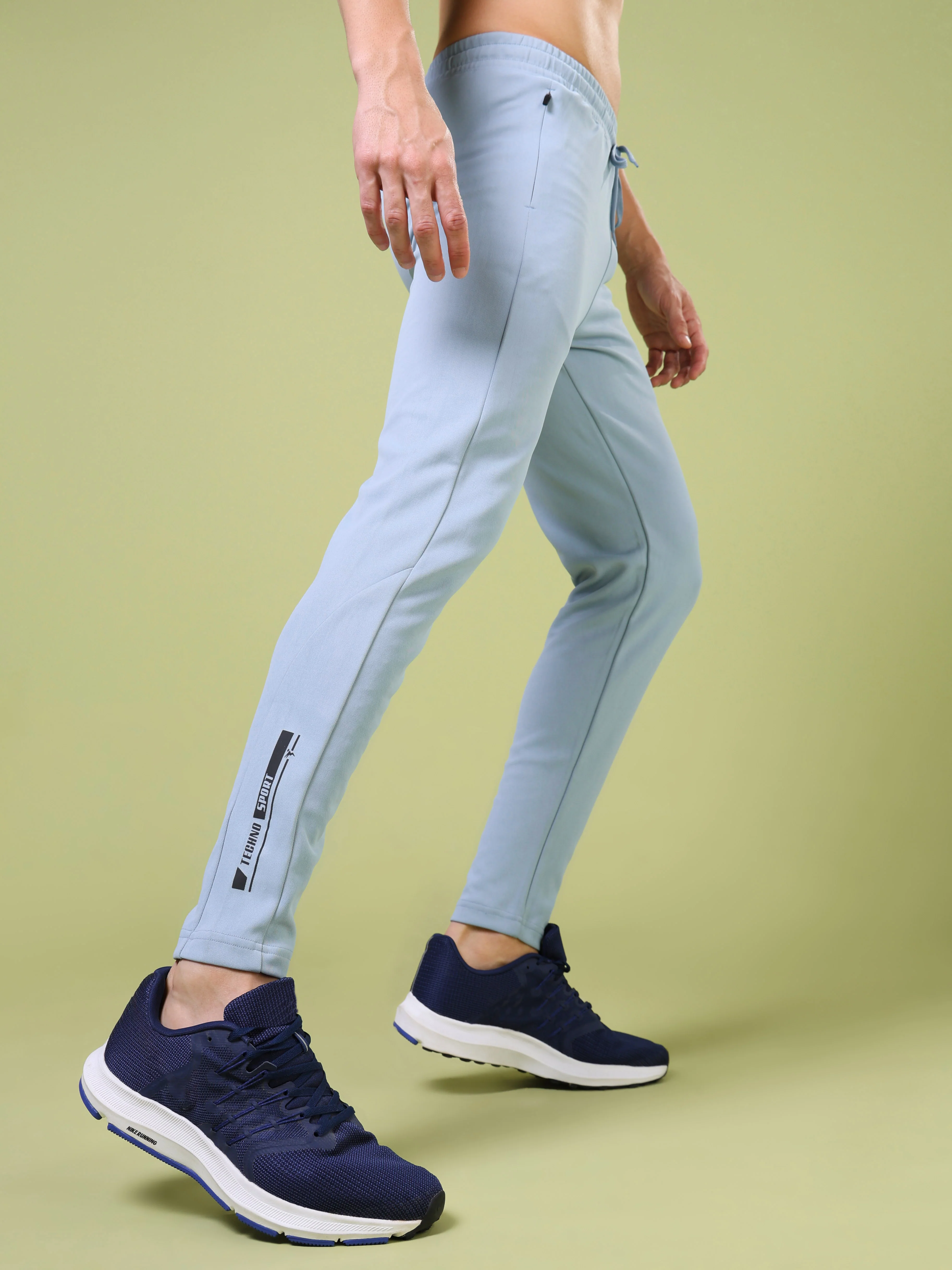 Men Solid Slim Fit Trackpants with ELASTO PLUS