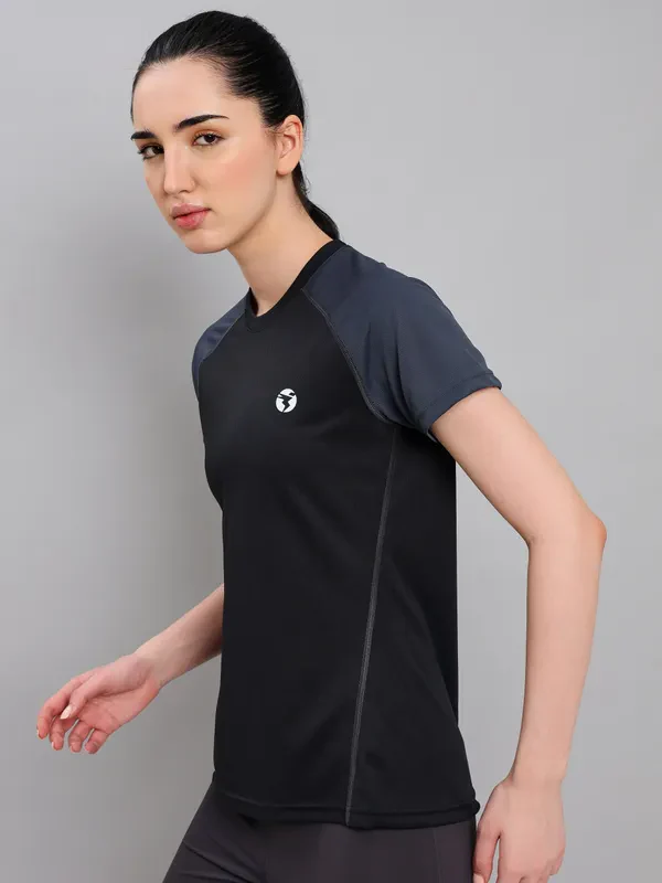 Women Colorblock Slim Fit Crew Neck T-shirt with TECHNO COOL+ - Image 4