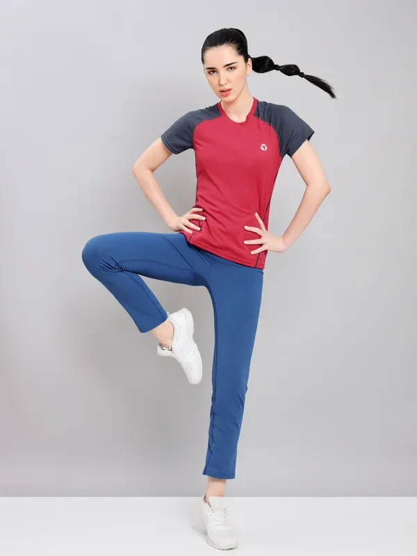 Women Colorblock Slim Fit Crew Neck T-shirt with TECHNO COOL+ - Image 2