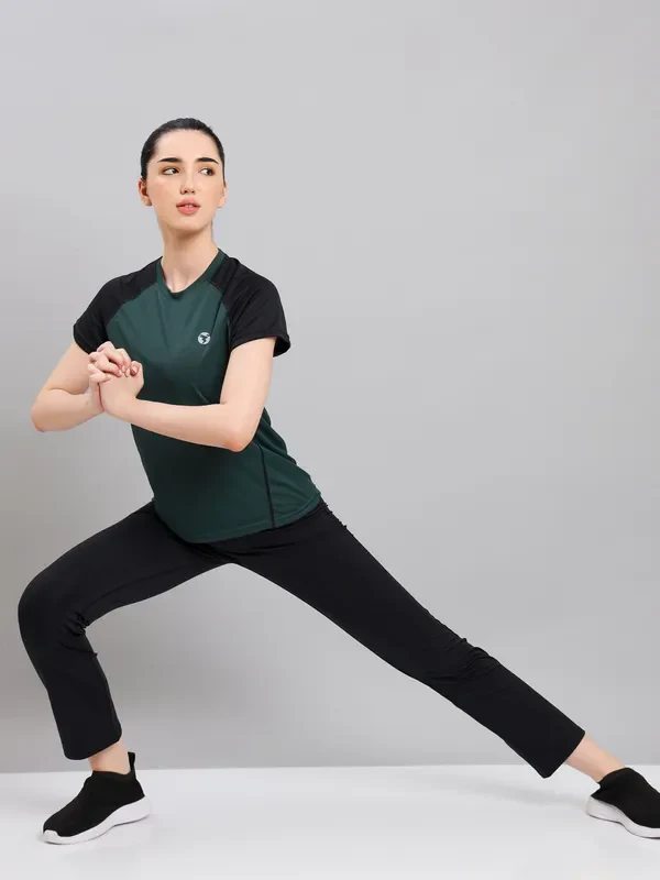Women Colorblock Slim Fit Crew Neck T-shirt with TECHNO COOL+ - Image 2