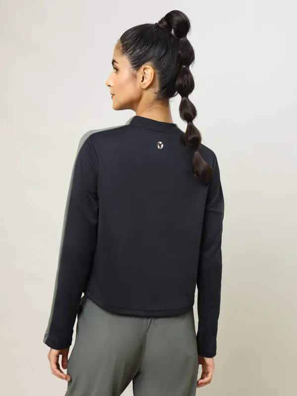 Women Colorblock Slim Fit Crew Neck Pullover with ELASTO PLUS - Image 4