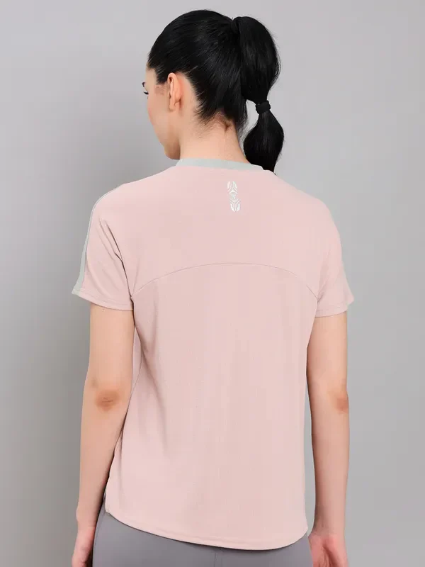 Women Colorblock Slim Fit Crew Neck T-shirt with TECHNO COOL+ - Image 2