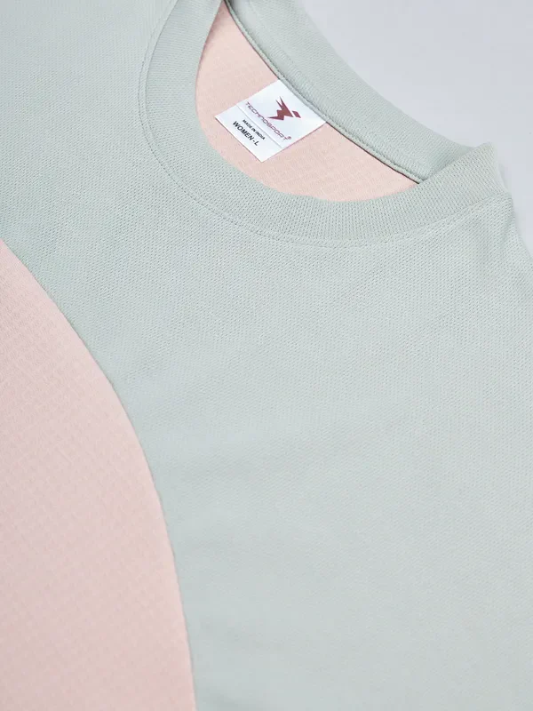 Women Colorblock Slim Fit Crew Neck T-shirt with TECHNO COOL+ - Image 7