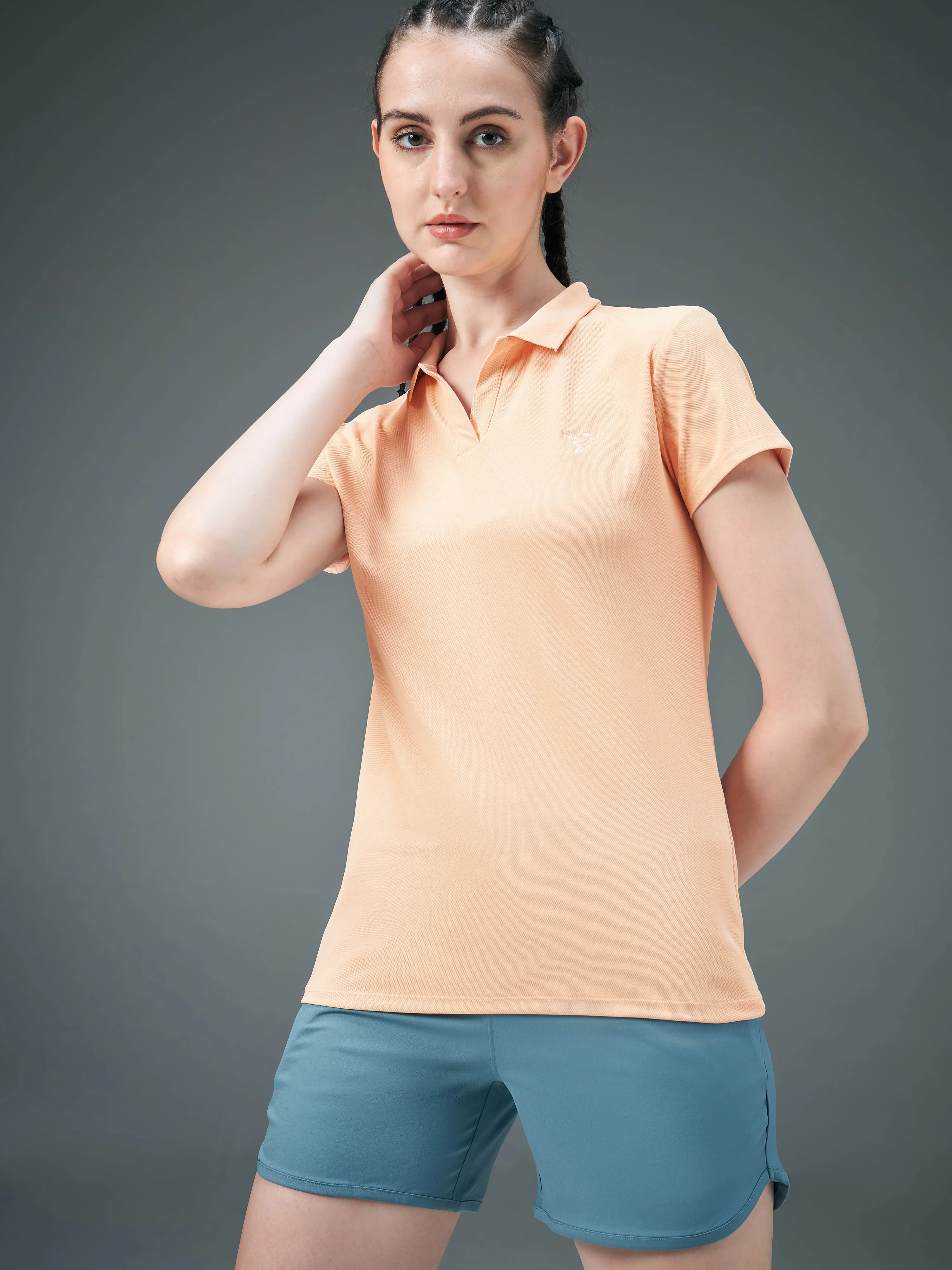 Women Solid Slim Fit Polo T-shirt with MATPIQ