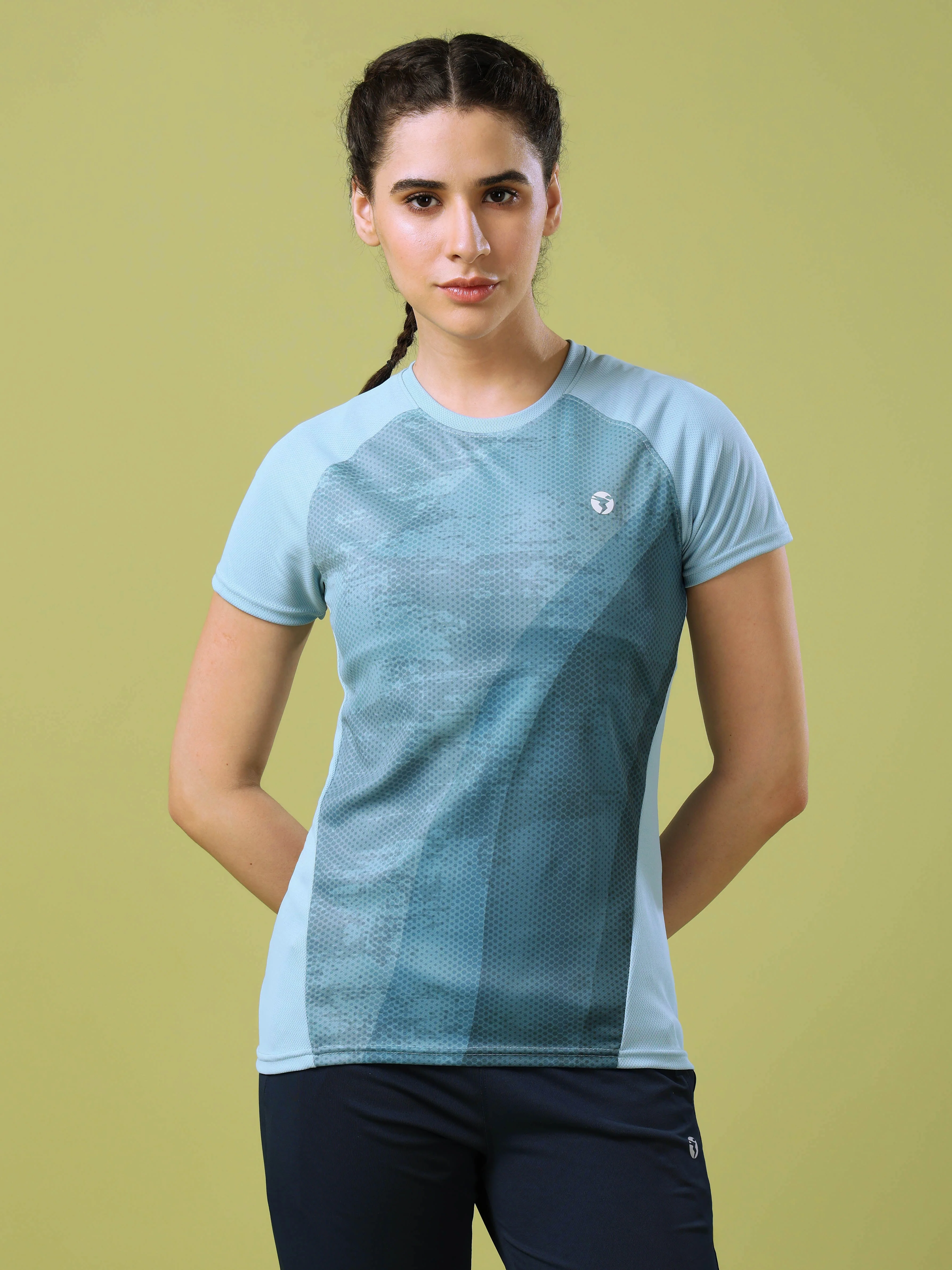 Women Abstract Print Slim Fit Crew Neck T-shirt with TECHNO COOL+