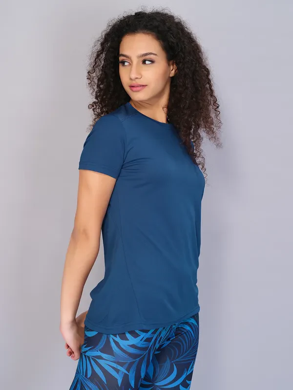 Women Solid Slim Fit Crew Neck T-shirt with TECHNO COOL - Image 5